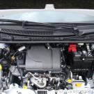 Toyota Yaris III 1.0 VVTi 69KM komora silnika