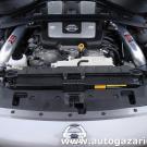 Nissan 370Z 3.7 V6 328KM komora silnika
