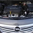 Opel Insignia 1.8 Twinport ECOTEC 140KM, komora silnika