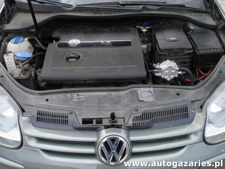 Volkswagen Golf V 1.4 16V 75KM SQ 32 Auto Gaz Aries