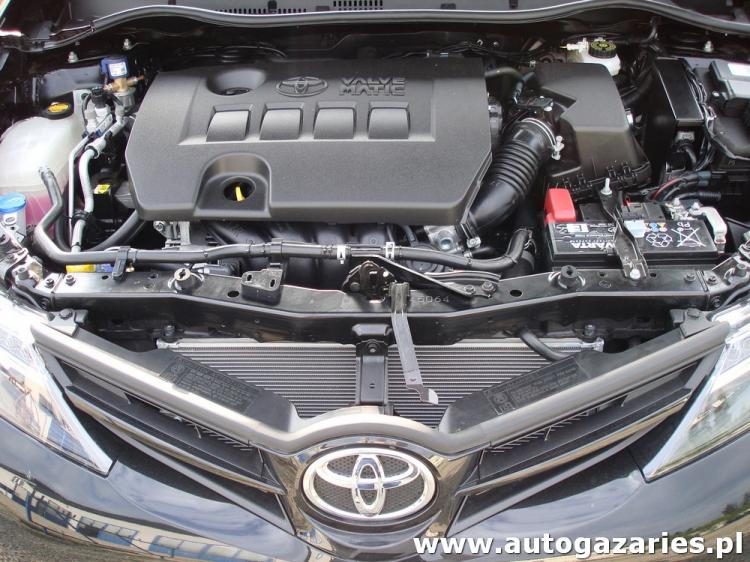 Toyota Auris II 1. 6 & Toyota Yaris III 1.33 Auto Gaz
