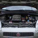Fiat Grande Punto 1.4 77KM komora silnika