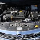Opel Astra H 1.6 ECOTEC 115KM Sedan komora silnika