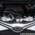 Toyota Yaris III 1.0 69KM FL komora silnika