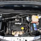 Opel Astra H 1.4 Twinport ECOTEC 90KM komora silnika