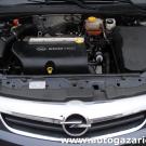 Opel Signum FL 2.0 Turbo ECOTEC 175KM komora silnika