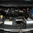 Chrysler Voyager 3.3 V6 174KM komora silnika