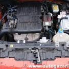 Fiat Grande Punto 1.4 8V 77KM komora silnika