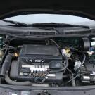 Volkswagen Golf  IV 1.4 16V 75KM komora silnika