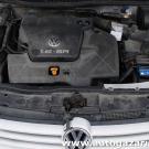 Volkswagen Golf_IV 1.6 SR100KM komora silnika
